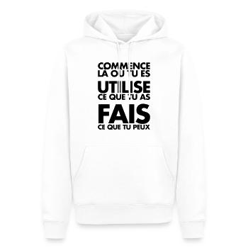 COMMENCE LA OU TU ES - Sweat à capuche Premium bio Homme - blanc - Devant - Nico (187cm)