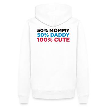 50% Mama. 50% Papa. 100% niedlich! - Männer Premium Bio Hoodie - Weiß - Hinten - Nico (187cm)
