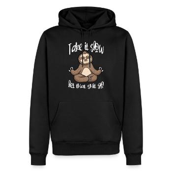 Take it slow let that shit go - Sloth Faultier - Männer Premium Bio Hoodie - Schwarz - Vorne - Nico (187cm)