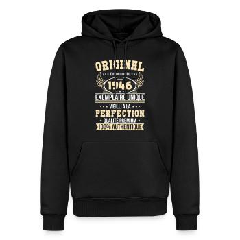 1946 – Einzigartiges Exemplar – Premiumqualität - Männer Premium Bio Hoodie - Schwarz - Vorne - Nico (187cm)