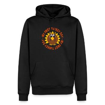 My first Turkey Day - Männer Premium Bio Hoodie - Schwarz - Vorne - Nico (187cm)