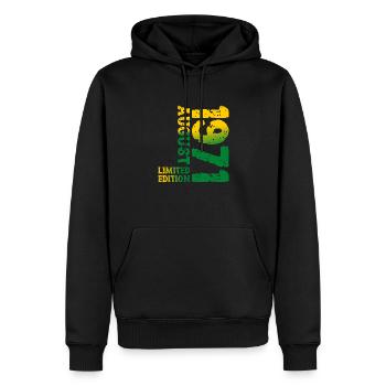 1971 August Limited Edition 52. Geburtstag Outfit - Männer Premium Bio Hoodie - Schwarz - Vorne - Nico (187cm)