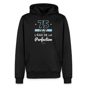 Anniversaire 75 ans - 75 ans âge de la perfection - Sweat à capuche Premium bio Homme - noir - Devant - Nico (187cm)