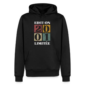 Edition limitée 2001 22e anniversaire - Sweat à capuche Premium bio Homme - noir - Devant - Nico (187cm)