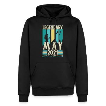 Mai 2021 Geburtstagsgeschenk, Jahrgang Mai 2021. - Männer Premium Bio Hoodie - Schwarz - Vorne - Nico (187cm)