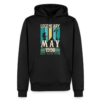Mai 1998 Jubiläumsgeschenk, Jahrgang Mai 1998. - Männer Premium Bio Hoodie - Schwarz - Vorne - Nico (187cm)