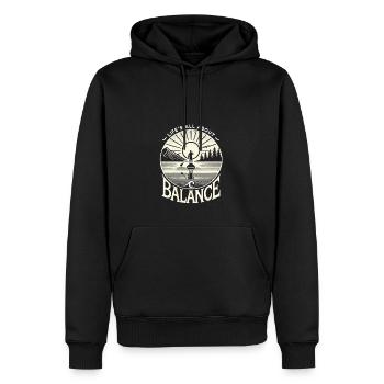 Das Leben ist eine Frage des Gleichgewichts - Männer Premium Bio Hoodie - Schwarz - Vorne - Nico (187cm)