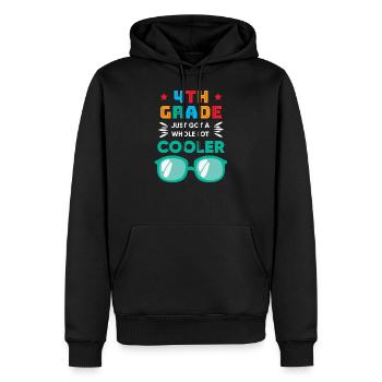 La 4e année est devenue beaucoup plus cool. - Sweat à capuche Premium bio Homme - noir - Devant - Nico (187cm)