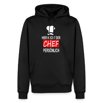 HIER KOCHT DER CHEF PERSÖNLICH - Männer Premium Bio Hoodie - Schwarz - Vorne - Nico (187cm)