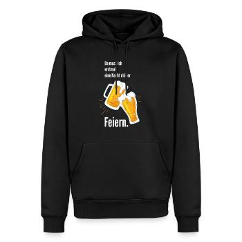 Da muss ich erst einmal eine Nacht drüber schlafen - Männer Premium Bio Hoodie - Schwarz - Vorne - Nico (187cm)