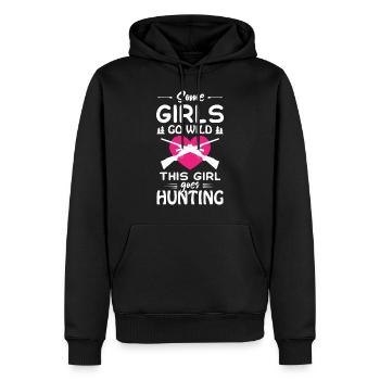 Some Girl Go Wild This Girl Goes Hunting - Männer Premium Bio Hoodie - Schwarz - Vorne - Nico (187cm)