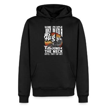 Some People Just Need A Hug Around The Neck Jiu - Männer Premium Bio Hoodie - Schwarz - Vorne - Nico (187cm)