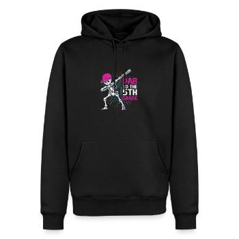 5. Klasse - Männer Premium Bio Hoodie - Schwarz - Vorne - Nico (187cm)