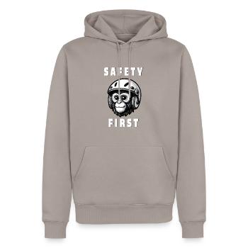 Safety Monkey - Männer Premium Bio Hoodie - Taupe - Vorne - Nico (187cm)