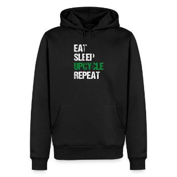 Upcycle Repeat - Männer Premium Bio Hoodie - Schwarz - Vorne - Nico (187cm)