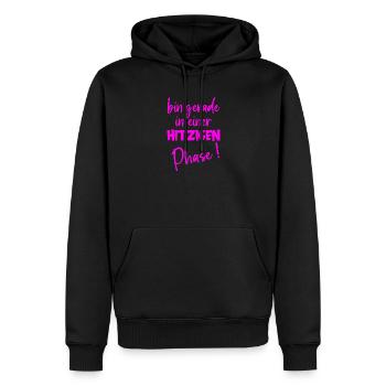 Hitzige Phase – Humor zu Wechseljahren - Männer Premium Bio Hoodie - Schwarz - Vorne - Nico (187cm)