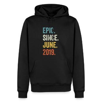 4ème anniversaire 4 ans épiques depuis juin 2019 - Sweat à capuche Premium bio Homme - noir - Devant - Nico (187cm)