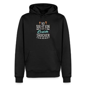 So sieht ein richtig cooler Taucher aus - Männer Premium Bio Hoodie - Schwarz - Vorne - Nico (187cm)