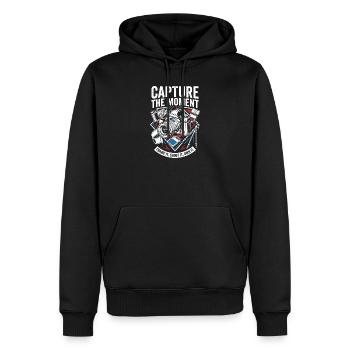 Photographie Capture du Moment - Sweat à capuche Premium bio Homme - noir - Devant - Nico (187cm)