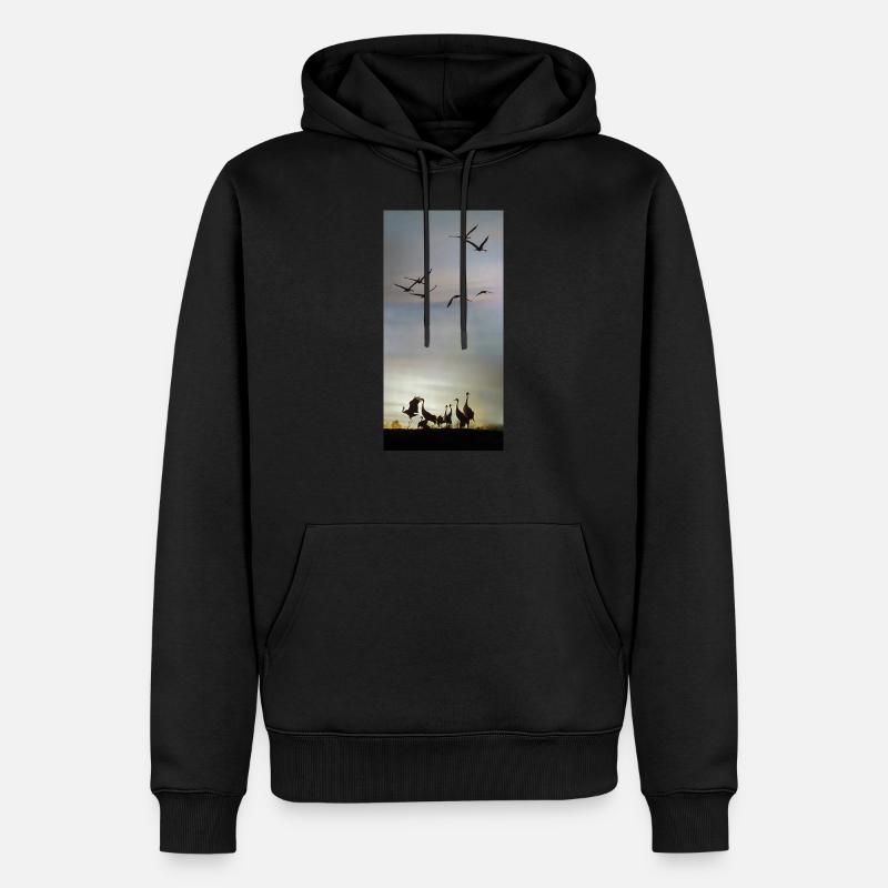 Die abendliche Balz der Kraniche - Männer Premium Bio Hoodie - Schwarz