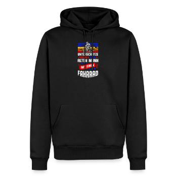 Never underestimate an old man - Men’s Premium Organic Hoodie - black - Front - Nico (187cm)