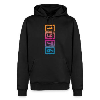Vintage 1976 - Männer Premium Bio Hoodie - Schwarz - Vorne - Nico (187cm)