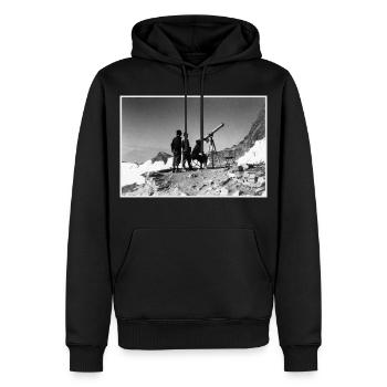 Drei Männer und ein Teleskop - Männer Premium Bio Hoodie - Schwarz - Vorne - Nico (187cm)