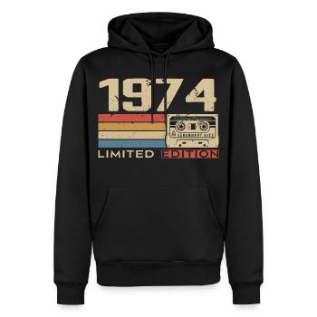 Legenden 1974 Jahrgang 1974 Jubiläum Jahrgang 1974 - Männer Premium Bio Hoodie - Schwarz - Vorne - Nico (187cm)