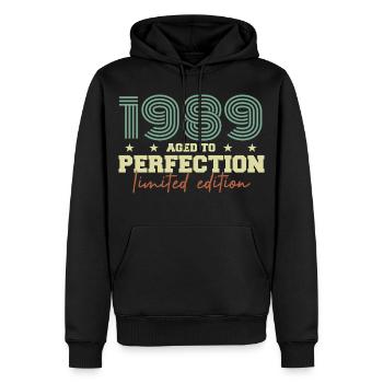 1989 - Sweat à capuche Premium bio Homme - noir - Devant - Nico (187cm)