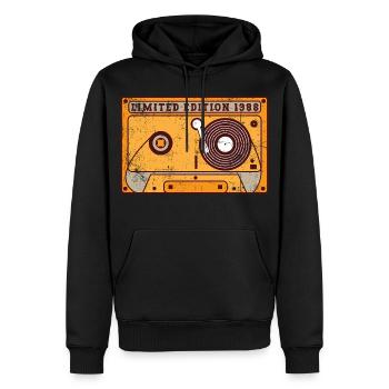 Vintage 1988 - Männer Premium Bio Hoodie - Schwarz - Vorne - Nico (187cm)