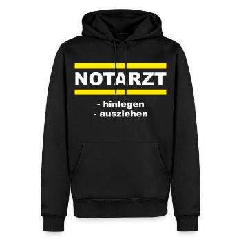 FWD - Notarzt - hinlegen - ausziehen - PROVOKATIVE - Männer Premium Bio Hoodie - Schwarz - Vorne - Nico (187cm)