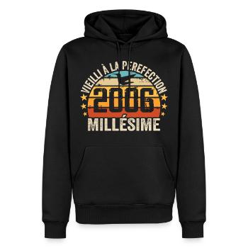 Jahrgang 2006 Retro Geburtstagsgeschenk 2006 - Männer Premium Bio Hoodie - Schwarz - Vorne - Nico (187cm)