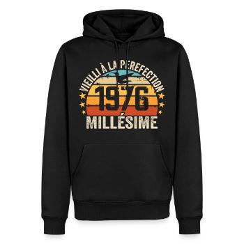 Jahrgang 1976 Retro 1976 Geburtstagsgeschenk - Männer Premium Bio Hoodie - Schwarz - Vorne - Nico (187cm)