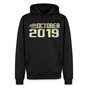 October 2019 - Geburtstag im Oktober 2019 - Männer Premium Bio Hoodie - Schwarz - Vorne - Nico (187cm)
