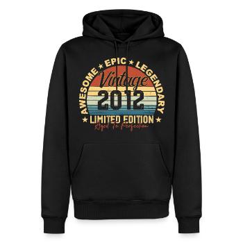 Rétro 2012 Vintage Anniversaire 2012 Cadeau 2012 - Sweat à capuche Premium bio Homme - noir - Devant - Nico (187cm)