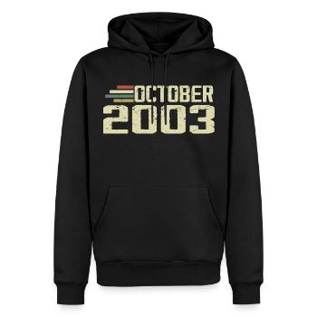 October 2003 - Geburtstag im Oktober 2003 - Männer Premium Bio Hoodie - Schwarz - Vorne - Nico (187cm)