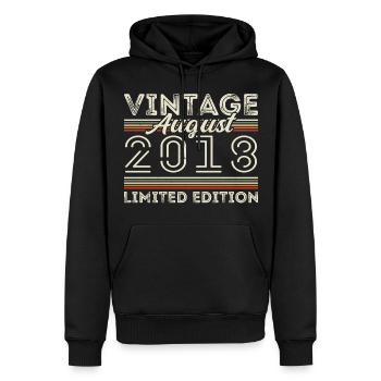 Août 2018 Légende depuis Août 2018 Millésime 2018 - Sweat à capuche Premium bio Homme - noir - Devant - Nico (187cm)