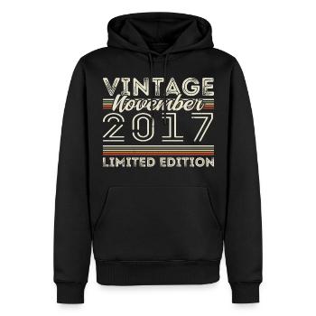 November 2017 Birthday Vintage November 2017 - Men’s Premium Organic Hoodie - black - Front - Nico (187cm)