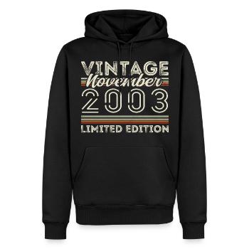 Jahrgang November 2003 Geburtstag November 2003 - Männer Premium Bio Hoodie - Schwarz - Vorne - Nico (187cm)