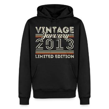 Januar 2013 Jahrgang 2013 - Geburtstag Januar 2013 - Männer Premium Bio Hoodie - Schwarz - Vorne - Nico (187cm)