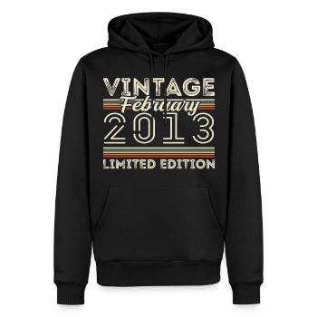 Février 2013 Cadeau d’anniversaire - Février 2013 - Sweat à capuche Premium bio Homme - noir - Devant - Nico (187cm)