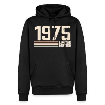 1975 Jahrgang 1975 Geburtstag 1975 Retro 1975 - Männer Premium Bio Hoodie - Schwarz - Vorne - Nico (187cm)