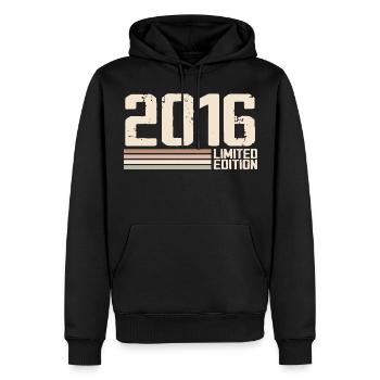 2016 Jahrgang 2016 Geburtstag 2016 Retro 2016 - Männer Premium Bio Hoodie - Schwarz - Vorne - Nico (187cm)