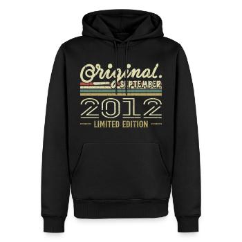 Septembre 2012 Cadeau Anniversaire September 2012 - Sweat à capuche Premium bio Homme - noir - Devant - Nico (187cm)