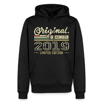 Décembre 2019 anniversaire Décembre 2019 Décembre - Sweat à capuche Premium bio Homme - noir - Devant - Nico (187cm)