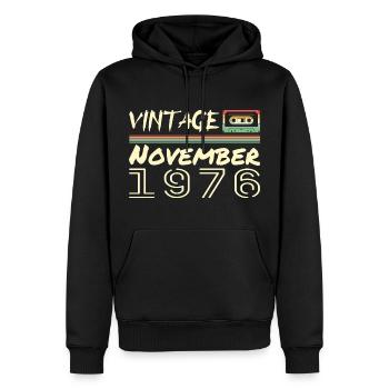 Légendaire Depuis Novembre 1976 - November 1976 - Sweat à capuche Premium bio Homme - noir - Devant - Nico (187cm)