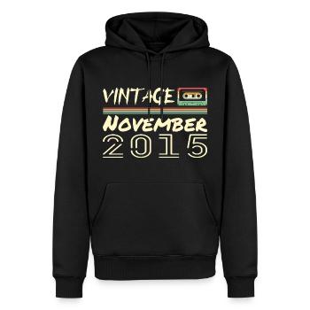 Légendaire Depuis Novembre 2015 - November 2015 - Sweat à capuche Premium bio Homme - noir - Devant - Nico (187cm)