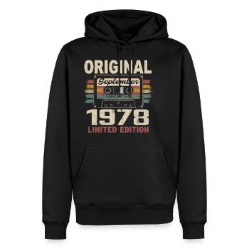 Septembre 1978 Anniversaire, Né en Septembre 1978 - Sweat à capuche Premium bio Homme - noir - Devant - Nico (187cm)