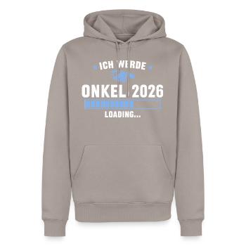 Onkel 2026 Schwangerschaft verkünden - Männer Premium Bio Hoodie - Taupe - Vorne - Nico (187cm)