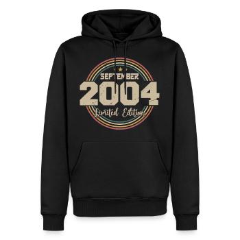 September 2004 Geburtstagsgeschenk 2004 - Männer Premium Bio Hoodie - Schwarz - Vorne - Nico (187cm)